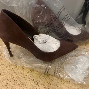 Aldo faux suede pumps